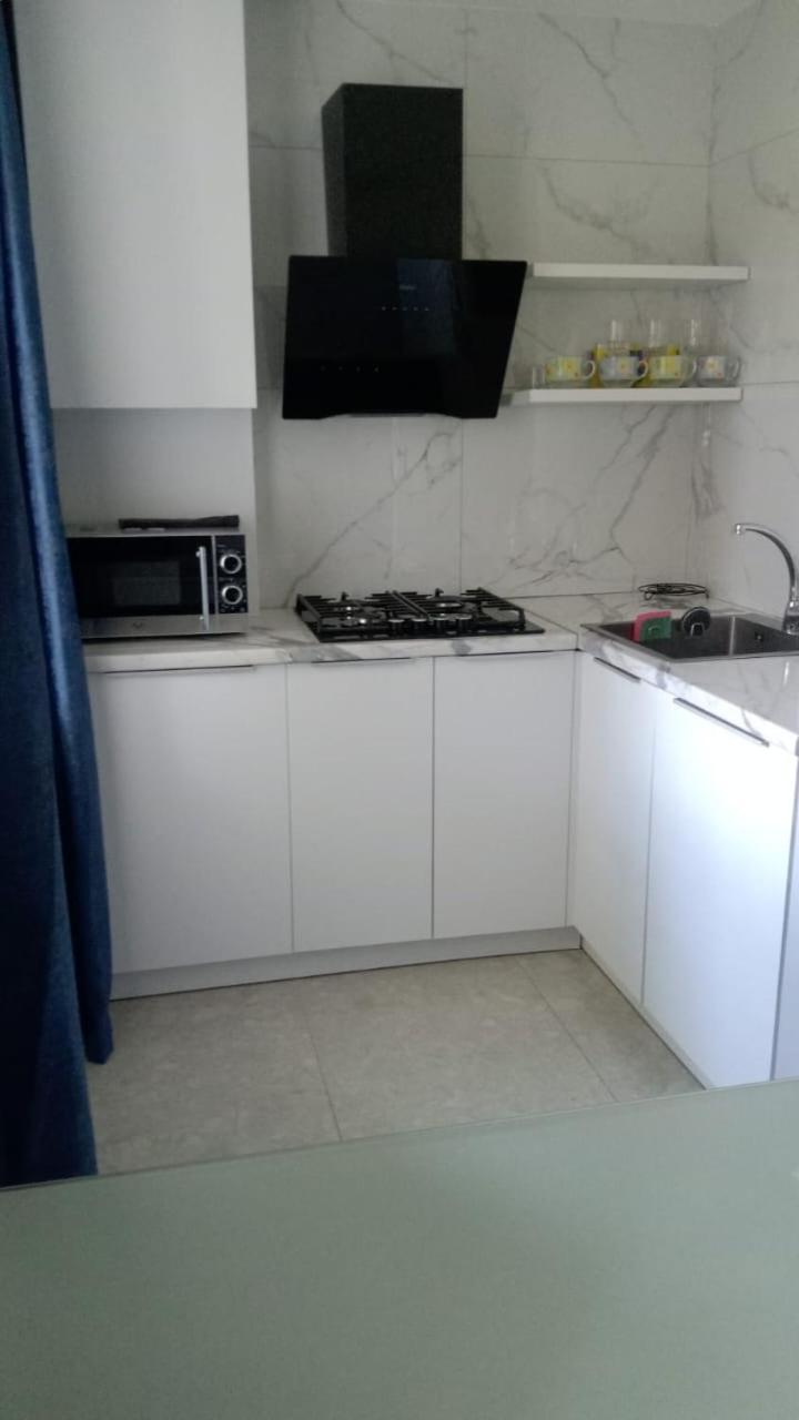 Алена Apartment Уралск Екстериор снимка